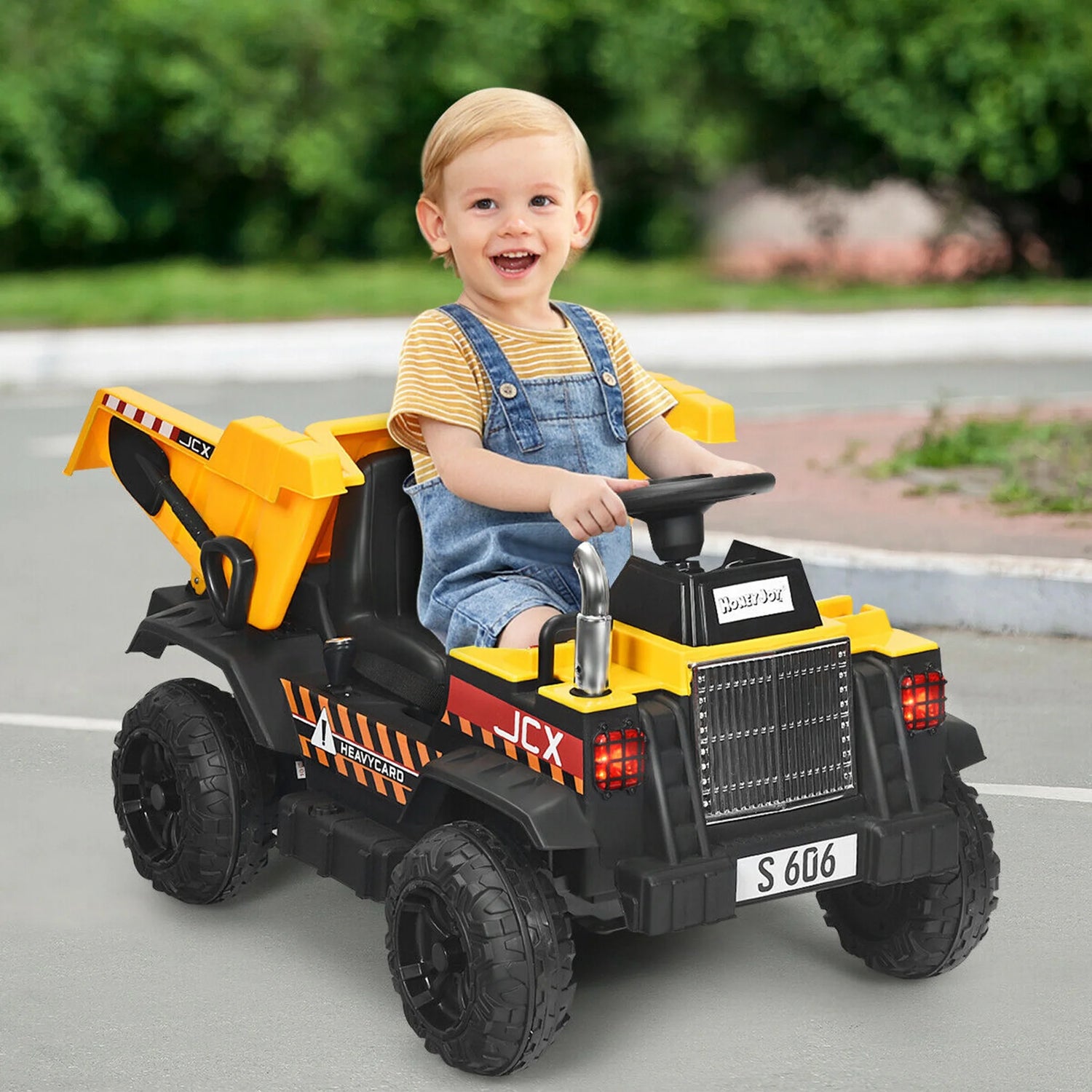 12V Battery Kids Ride on Dump Truck RC Construction Tractor with Electric Bucket