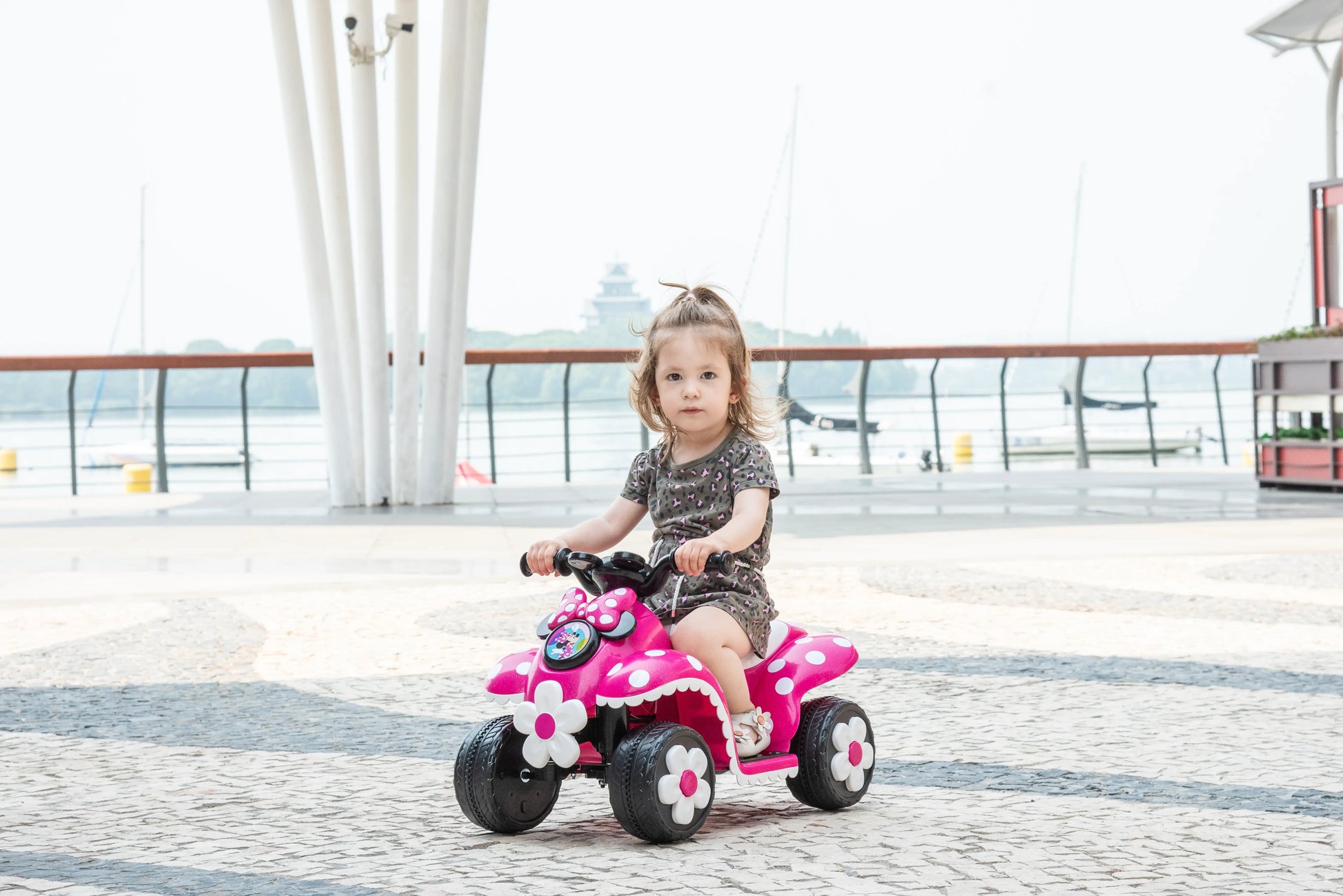 6V Minnie Mouse Kids Battery Powered Electric Ride on ATV 4-Wheeler Quad - Pink